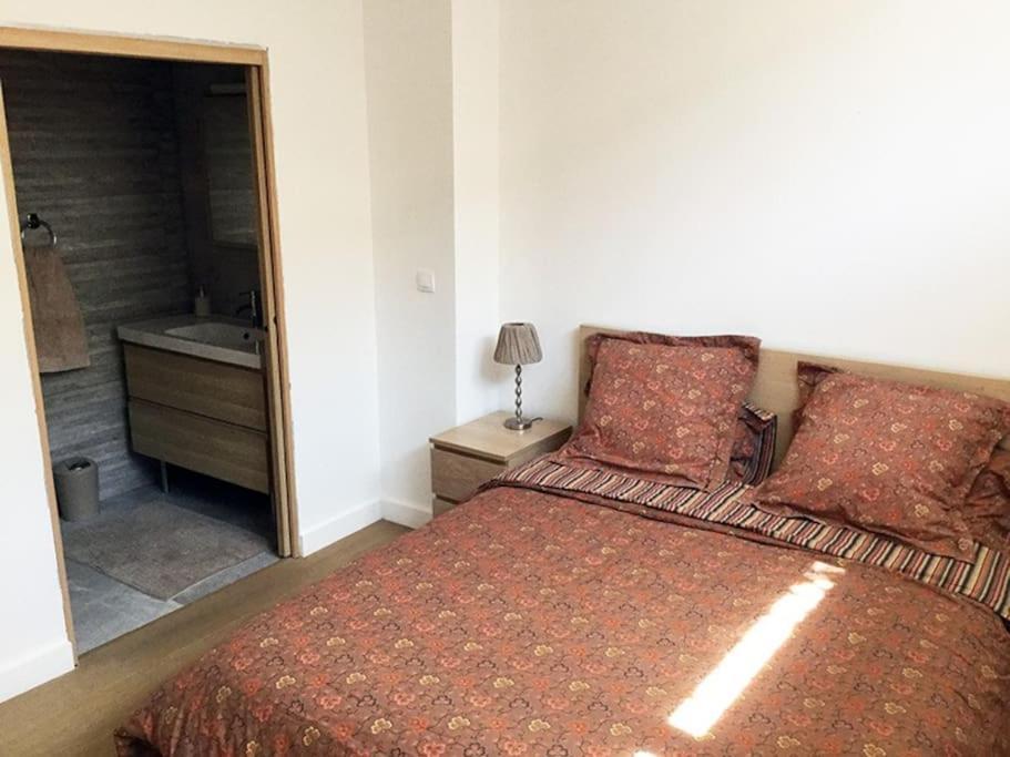 150 M² Fully Furnished Loft Apartment Lille Bagian luar foto